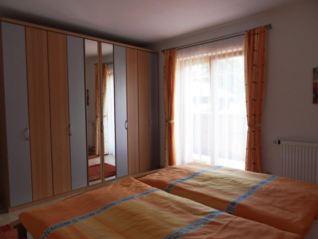 Ferienwohnung Konrad Pfeifer シュルンス 部屋 写真
