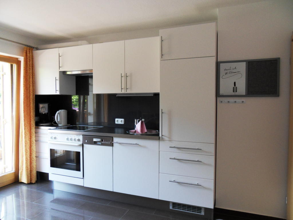 Ferienwohnung Konrad Pfeifer シュルンス 部屋 写真